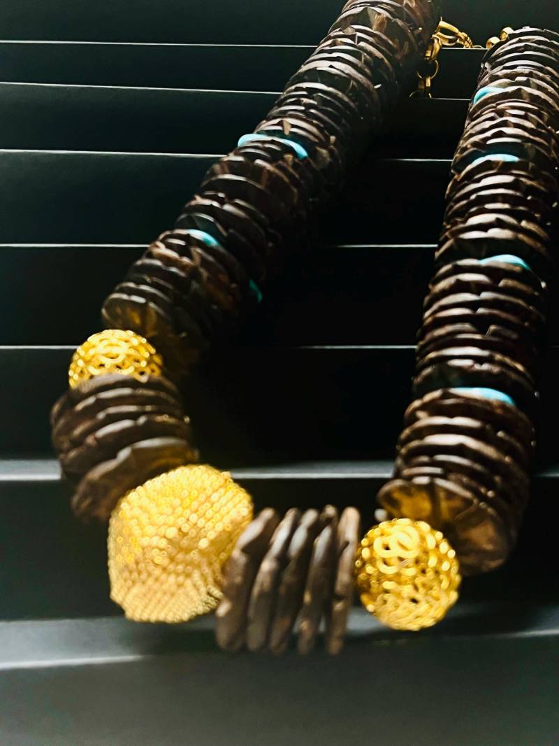 Halskette, Die Den Geist Des Reisens Und Der Natur in Sich Trägt Halskette, Die Den Geist Des Reisens Und Der Natur in Sich Trägt von GoldenCityJewels