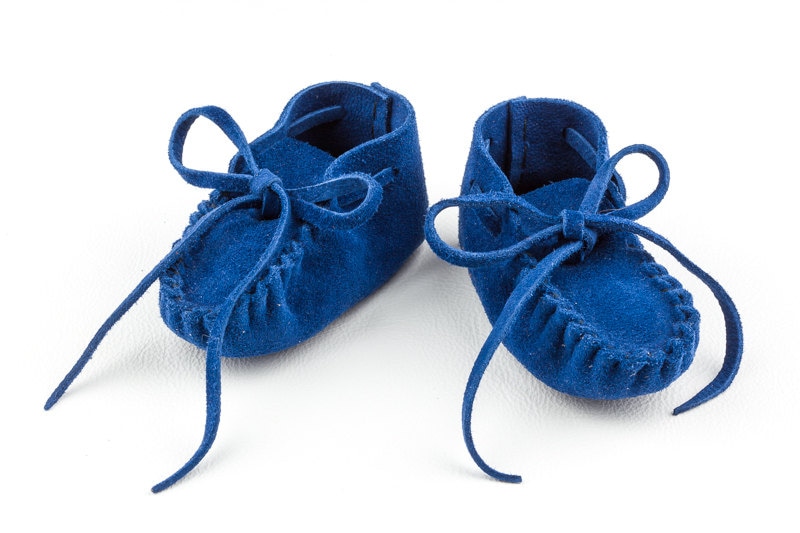 Baby Mokassin Dusche Geschenk Elvis Blau Wildleder Neugeborene Hirschleder Booties, Kleinkind Säugling Preemie Slipper Kinderschuhe, Einzigartige von GoldenGifts