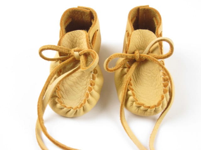 Goldene Hirschleder Baby Mokassin Booties Dusche Geschenk von GoldenGifts