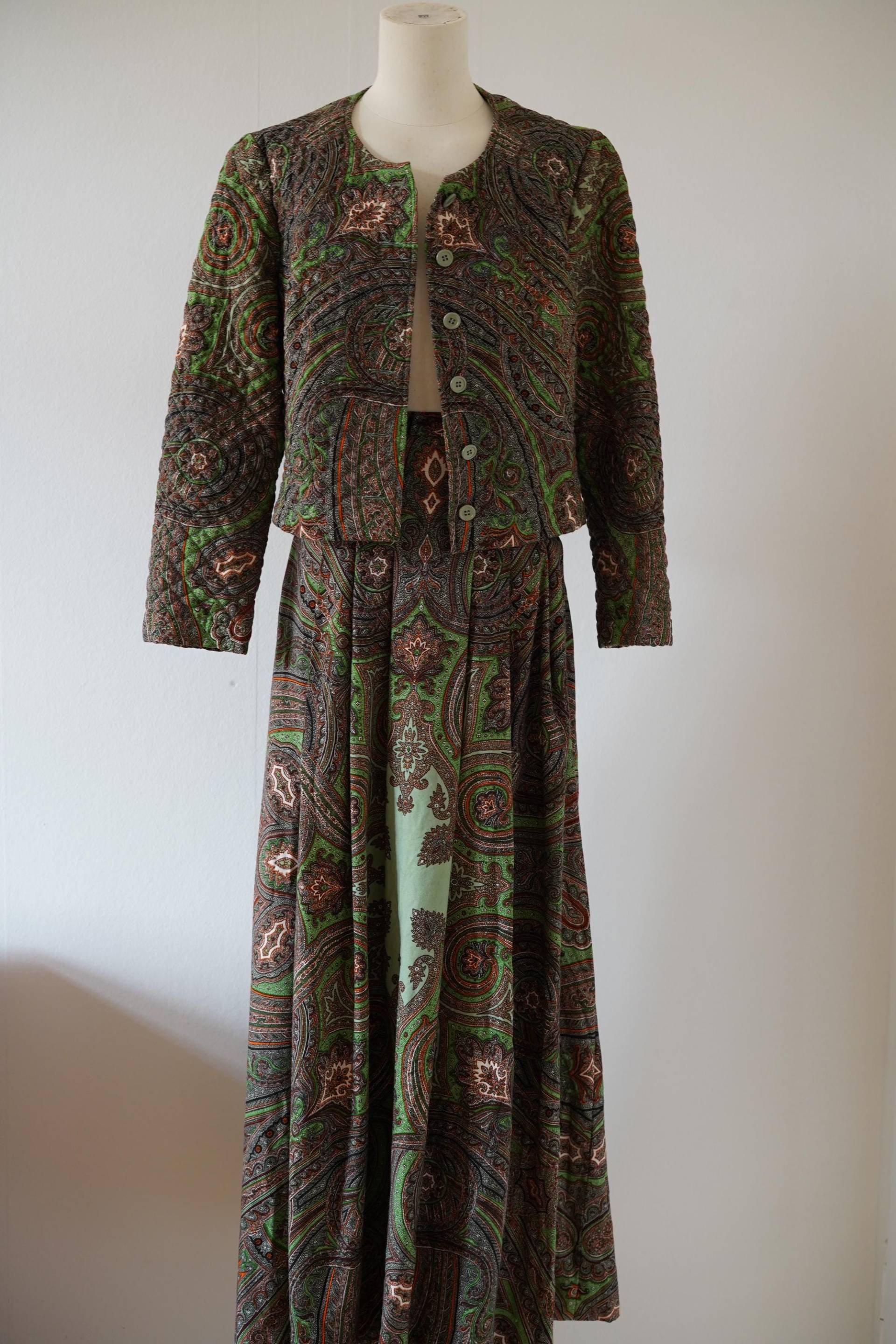M | 1970S Jacke & Rock Set Paisley Grün Steppjacke von GoldenGirlClothing