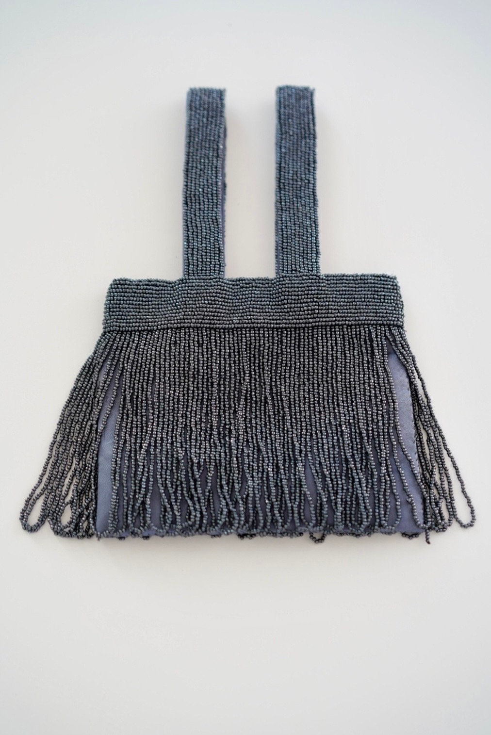 Vintage Tasche, 1990 Y2K Geldbörse, Grau, Perlen Handtasche, Abendtasche Perlen, Party, Abschlussball, Hochzeit von GoldenGirlClothing