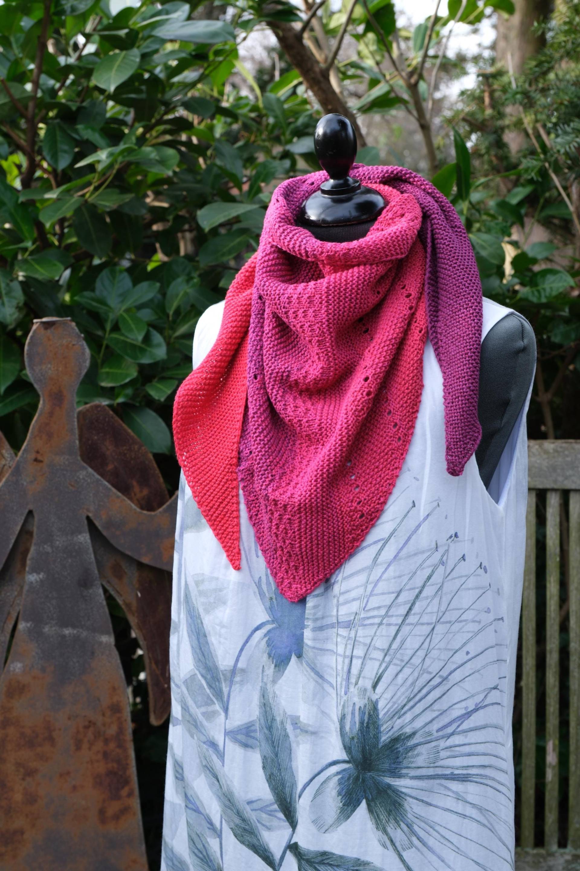Rotes Schultertuch Rotes Schultertuch von GoldenKnitters