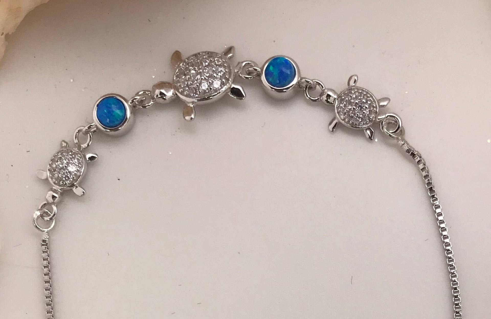 Seestern Und Schildkröte | Honu Opal-Bolo Sterlingsilber Armbänder | Verstellbar Mit Cubic Zirkonias von GoldenSandJewelry