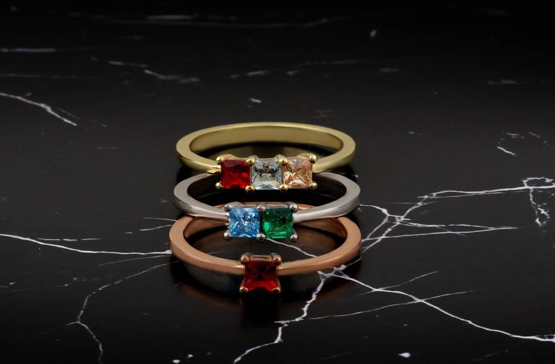 Multi Edelstein Band Sterling Silber Princess Cut Geburtsstein Ring von GoldenSilverCustoms