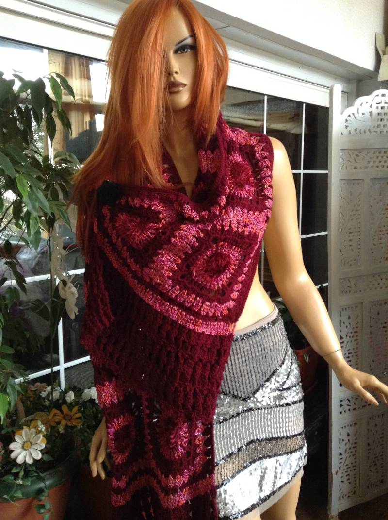 Hand Häkeln Schal Oma Quadrat Burgund Pink Crafting Geschenke von GoldenYarn