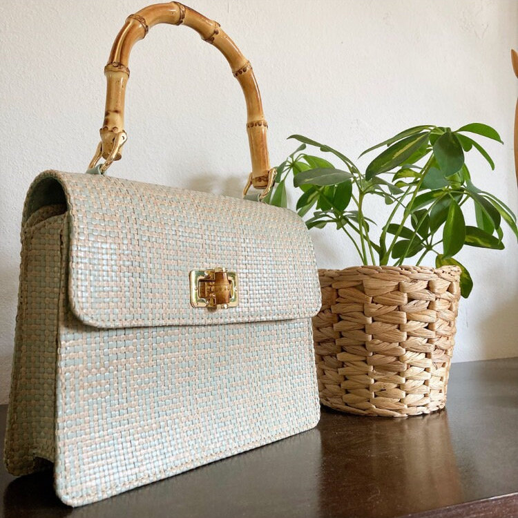 Handgefertigte Ledertasche "Bamboolina" Mit Echtem Bambus-Griff von GoldhanLeathergoods