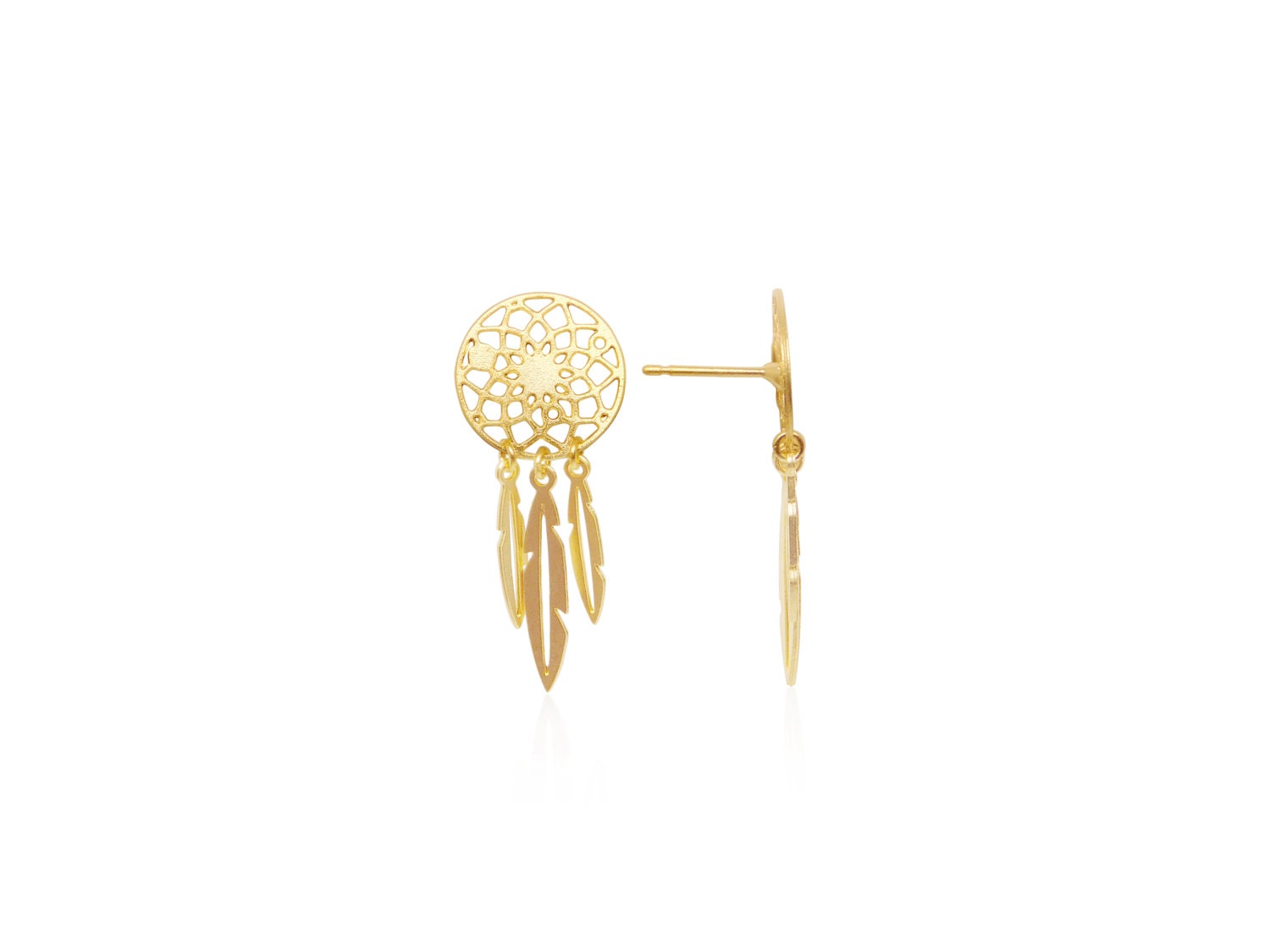 Gold Traumfänger Ohrringe, Ohrstecker, Kleine Boho Feder Ohrringe Gold Traumfänger Ohrringe, Ohrstecker, Kleine Boho Feder Ohrringe von GoldieSupplies