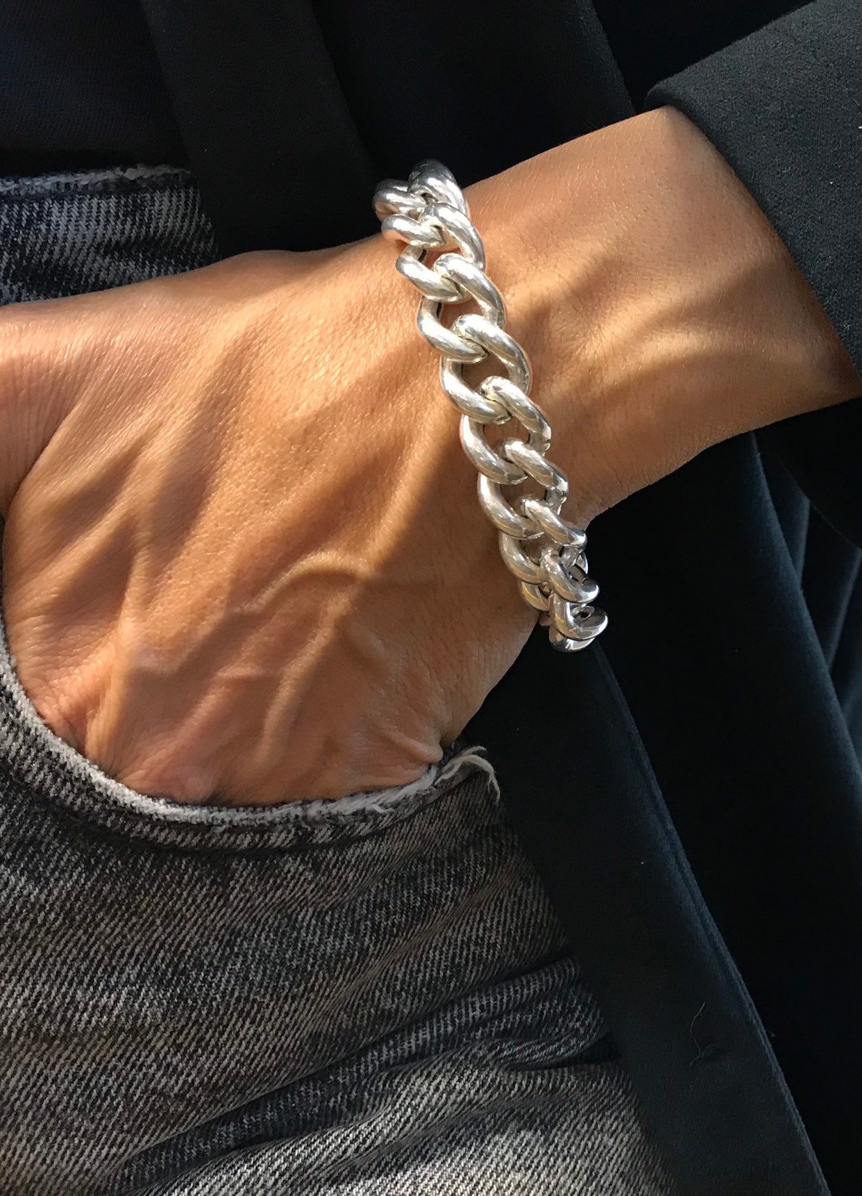 Neu, Chunky Sterling Silber Hohl Panzer Armband, Bettelarmband, Bar Verschluss Armbänder, Goldie Lieferungen Neu, Chunky Sterling Silber Hohl Panzer Armband, Bettelarmband, Bar Verschluss Armbänder, Goldie Lieferungen von GoldieSupplies
