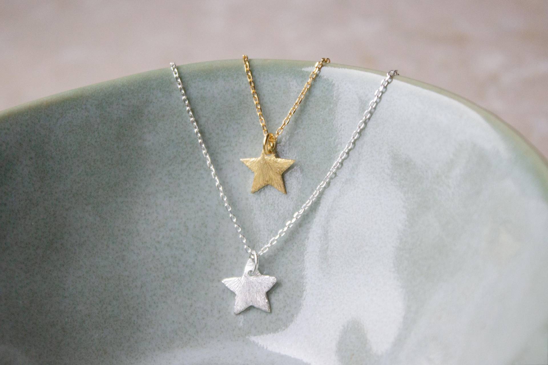 Kette Und Creolen Mit Kleinem Stern, 925Er Silber Vergoldet Kette Und Creolen Mit Kleinem Stern, 925Er Silber Vergoldet von GoldmarieJuwelen