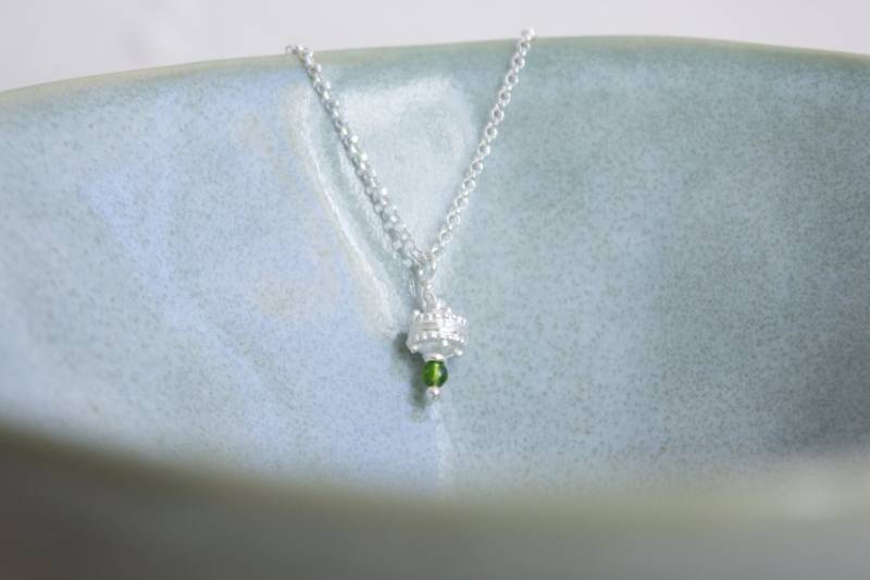 Silberne Kette Mit Perle Und Jade, Boho Stil, 925 Silber Silberne Kette Mit Perle Und Jade, Boho Stil, 925 Silber von GoldmarieJuwelen
