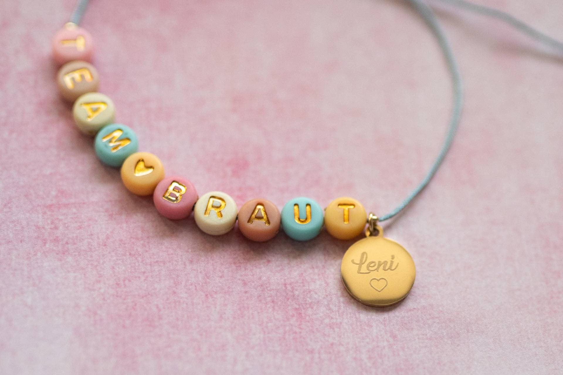 Armband, Braut, Hochzeit, Personalisiertes Armand, Namensarmband, Geschenkidee, Geschenk Jga, Junggesellenabschied Armband, Braut, Hochzeit, Personalisiertes Armand, Namensarmband, Geschenkidee, Geschenk Jga, Junggesellenabschied von GoldmiezeShop