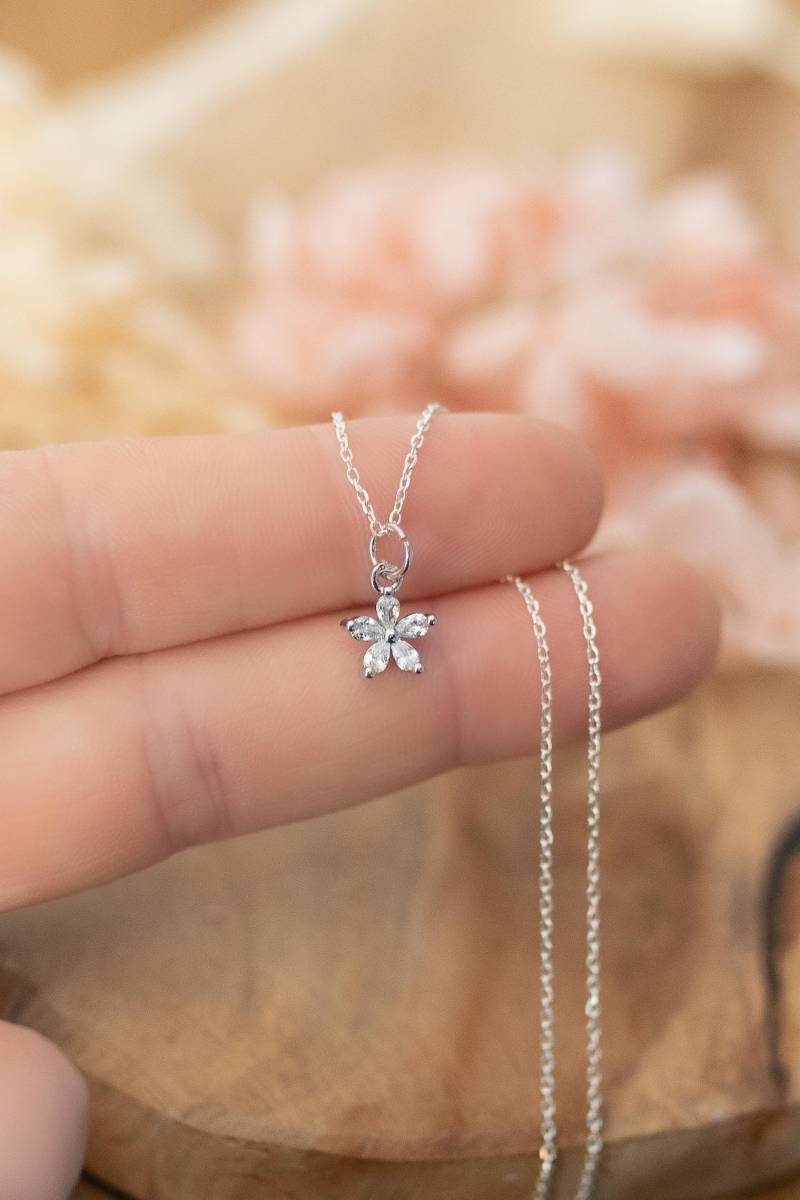 Kette Blume, Kette, Sommer von GoldmiezeShop