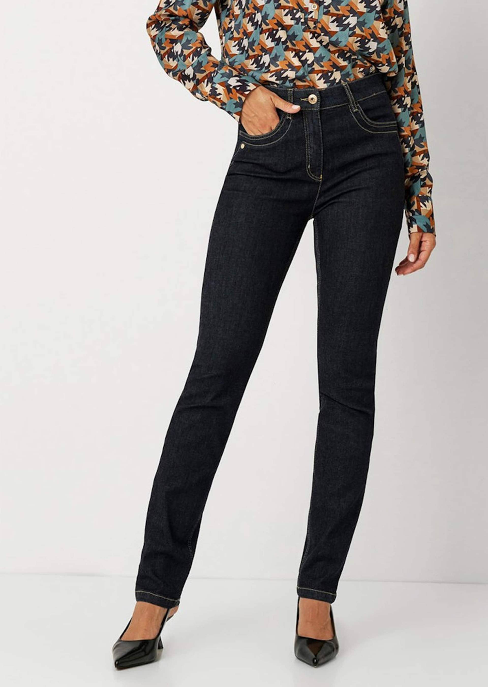 Schmale Jeans "be loved" mit Waschung - dunkelblau - Gr. 42 von Goldner Fashion von Goldner Fashion