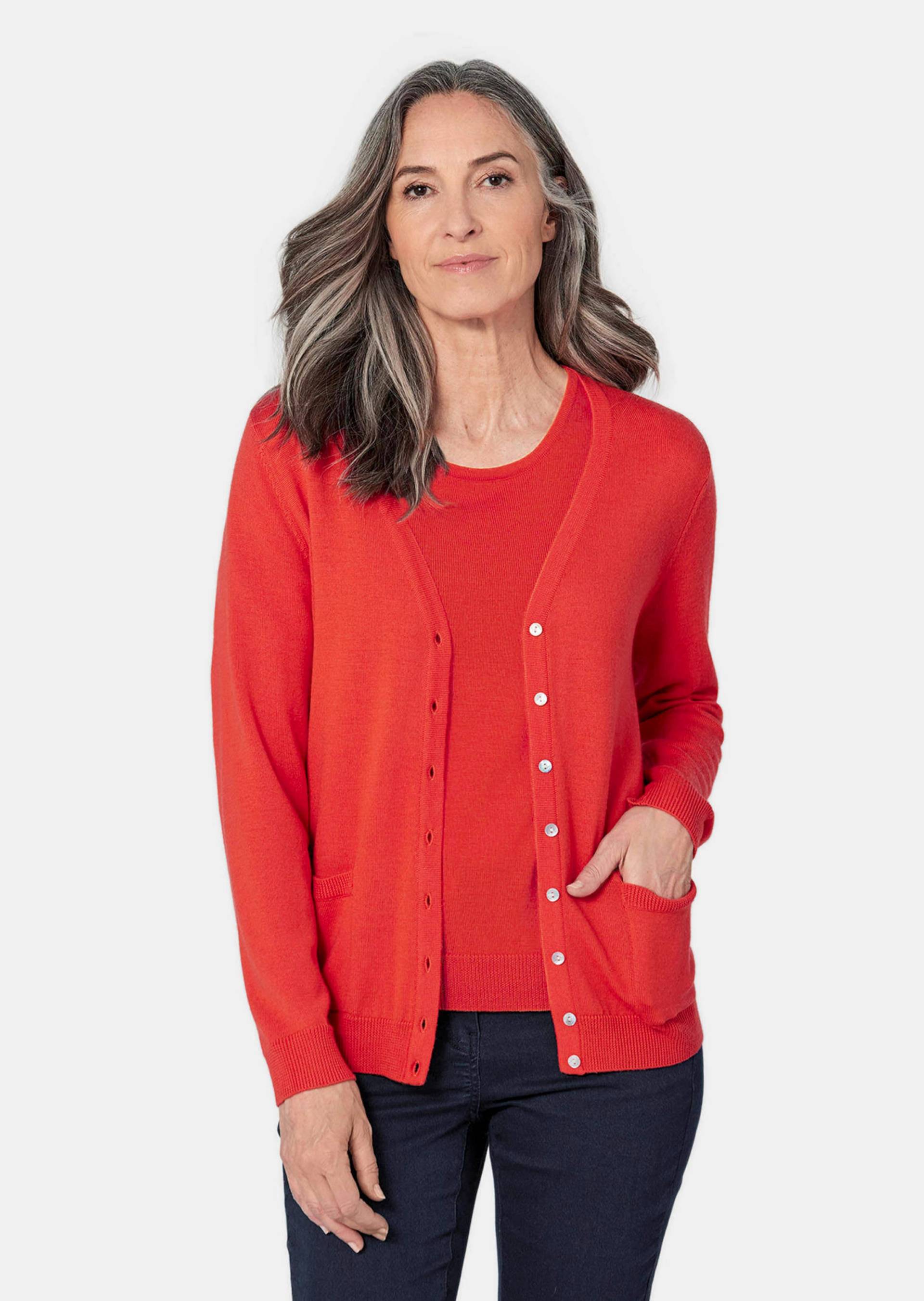 Strickjacke aus reiner Merinowolle - rot - Gr. 46 von Goldner Fashion von Goldner Fashion