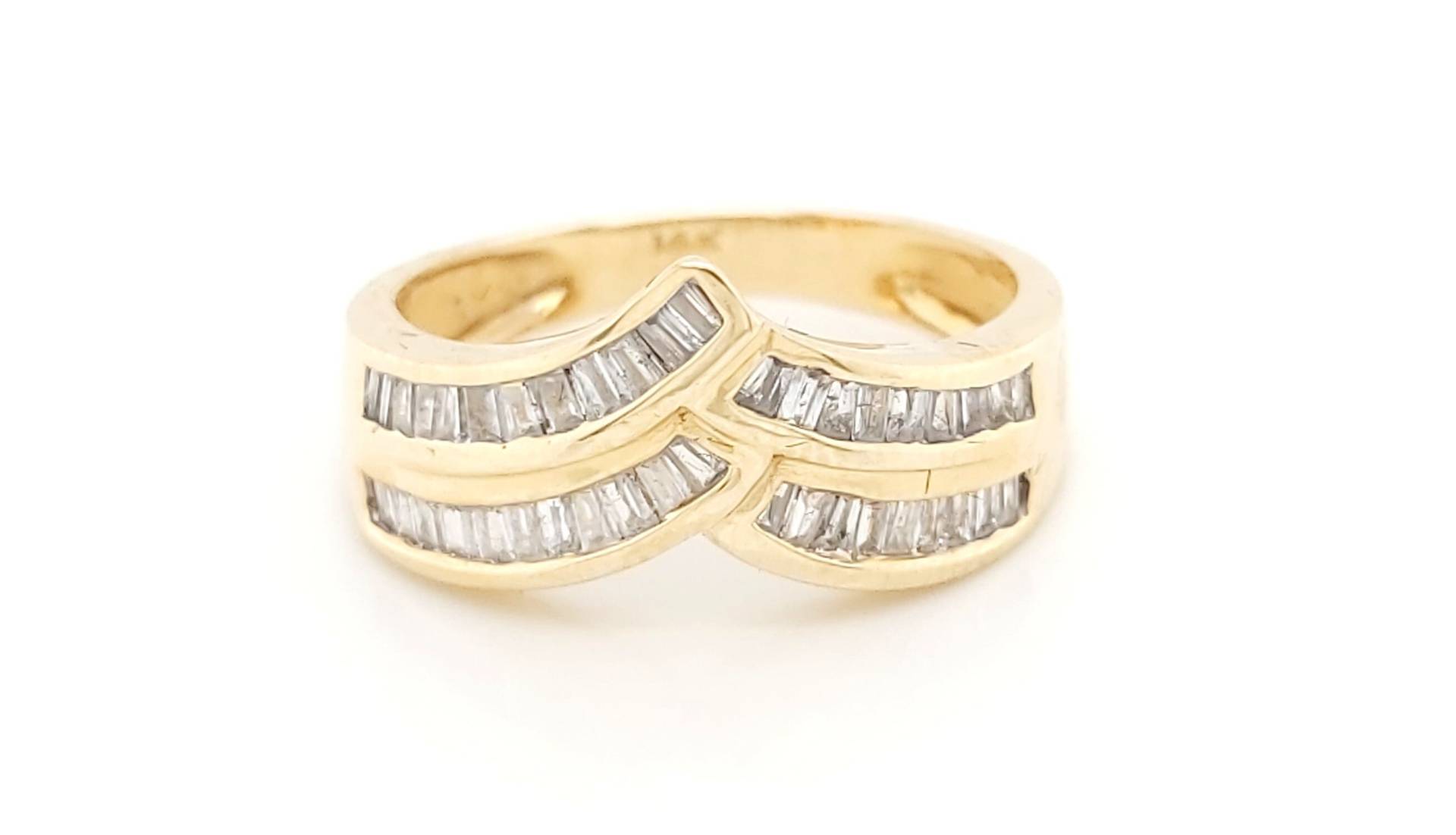 14K Gelbgold Damen V Form Diamant Ring 0, 50Ct von GoldofMilano