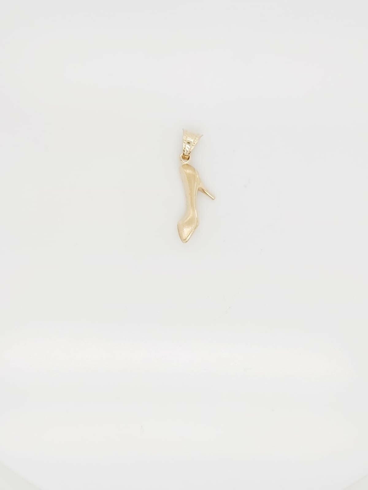 14K Gelbgold Damenschuh 3D Charm von GoldofMilano