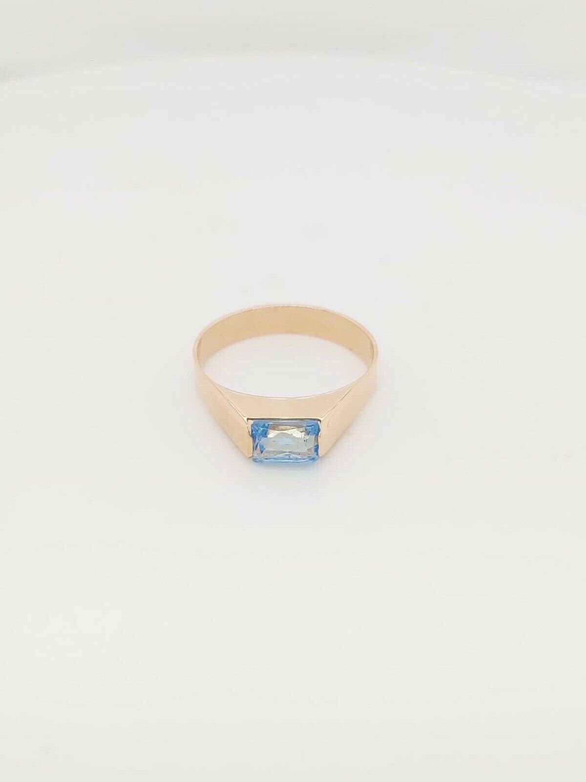 18K Gelbgold Damen Vintage Ring Mit Blauem Topas Dezember Geburtsstein von GoldofMilano