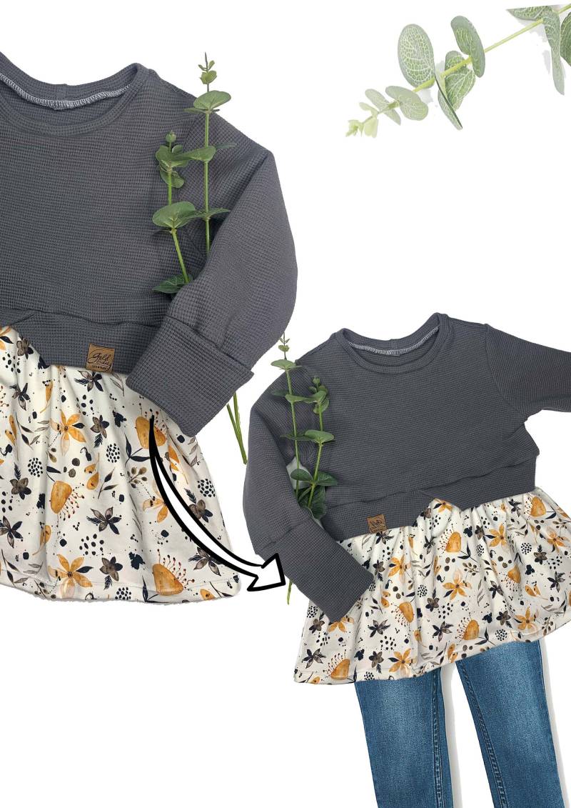 Girlysweater Grau, Gelb, Kleid Mädchen, Kleid, Blümchen, Outfit Mädchen von GoldschatzCaroMade