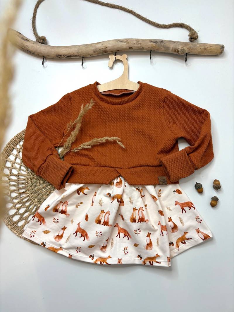 Girlysweater Orange Mit Zopfmuster Kleid Mädchen, Kleid, Fuchs, Outfit Mädchen von GoldschatzCaroMade