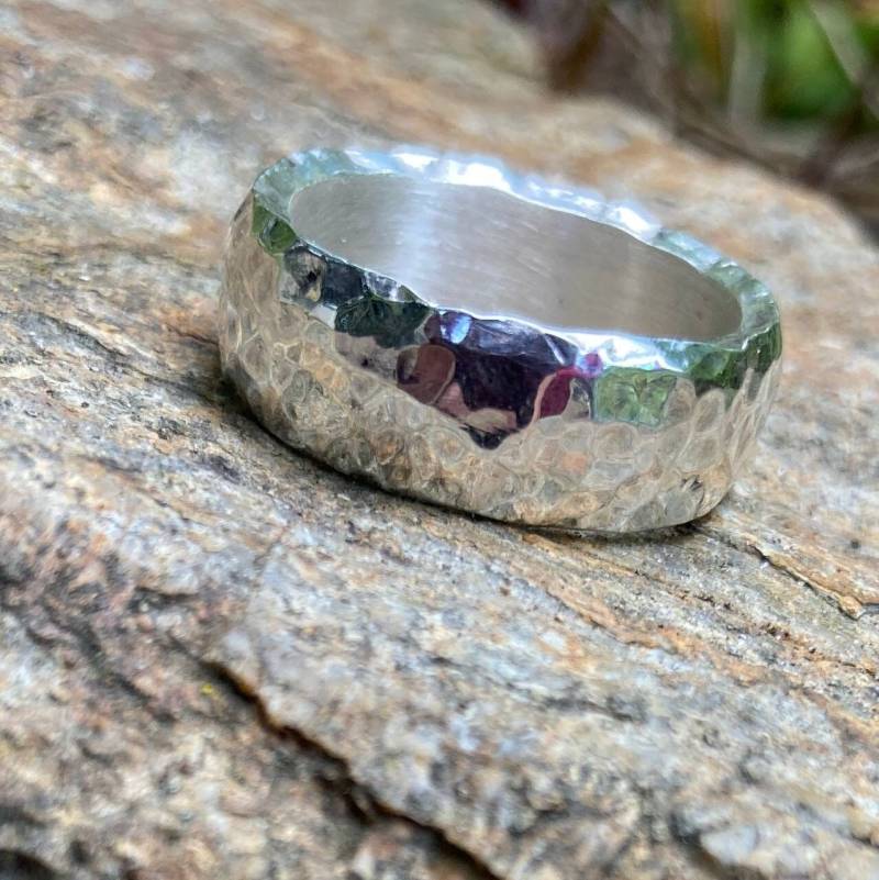 Massiver Silberring "Maketaton" Massiver Silberring "Maketaton" von GoldschmiedeARTelier