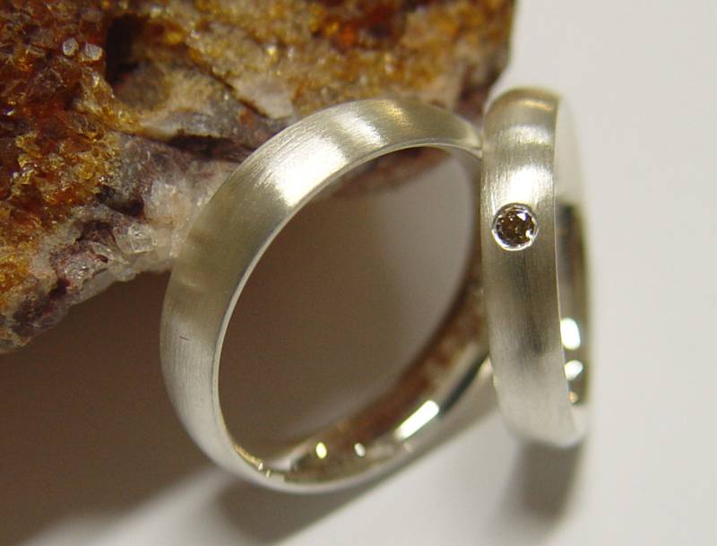 Eheringe in Silber Mit Brillant von GoldschmiedeDunder