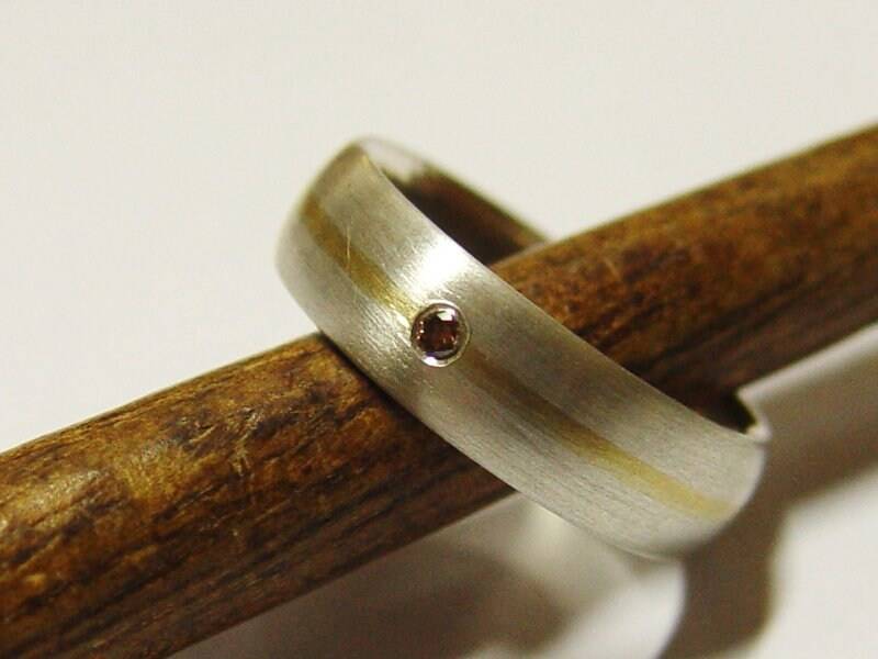 Trauring in Silber Und Gold Mit Brillant von GoldschmiedeDunder