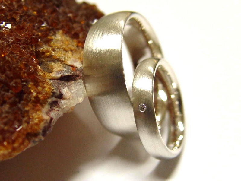 Trauringe in Silber Mit Brillant von GoldschmiedeDunder