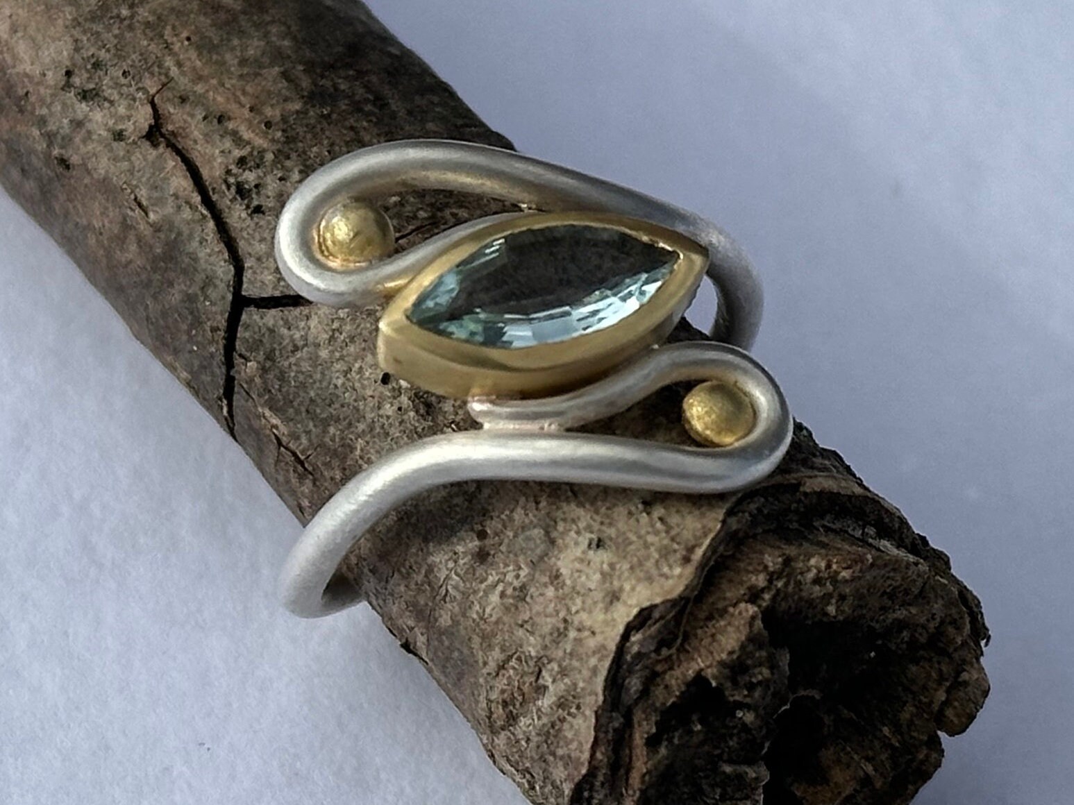 Aquamarin-Ring, Silber 925, Gold 750 Aquamarin-Ring, Silber 925, Gold 750 von GoldschmiedeEZ