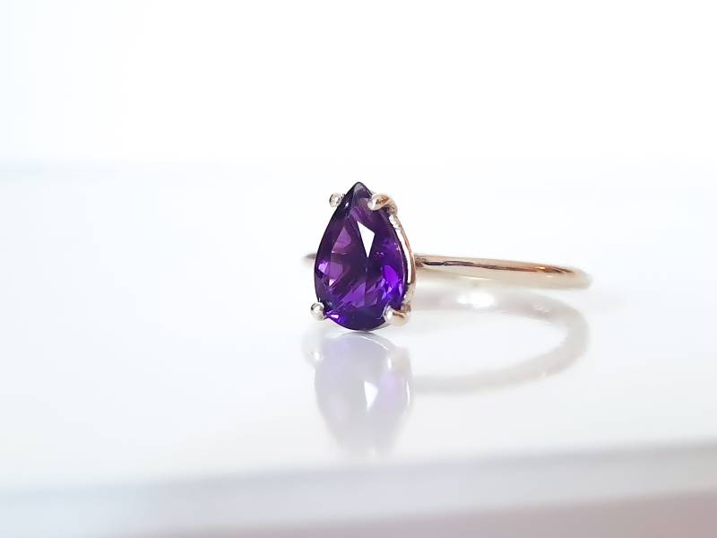Amethystring Edelsteinring Silberring 925Er Sterlingsilber Mit Amethyst Tropfen Stapelring Zusteckring von GoldschmiedeJosefine