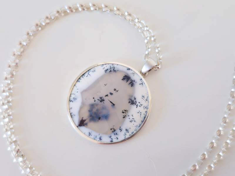 Dendritenopalanhänger Aus 925Er Sterlingsilber Unikat Amulett Dendritenopal Opal von GoldschmiedeJosefine
