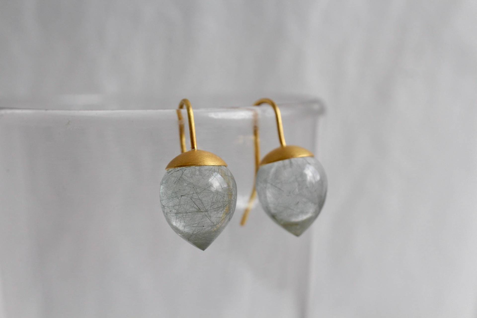 Bergkristall Rutil Ohrringe Mit 900 Gold, Goldohrringe Rutilquarz in Traubenform, Für Jeden Tag Handgearbeitet Goldschmied von GoldschmiedePrignitz
