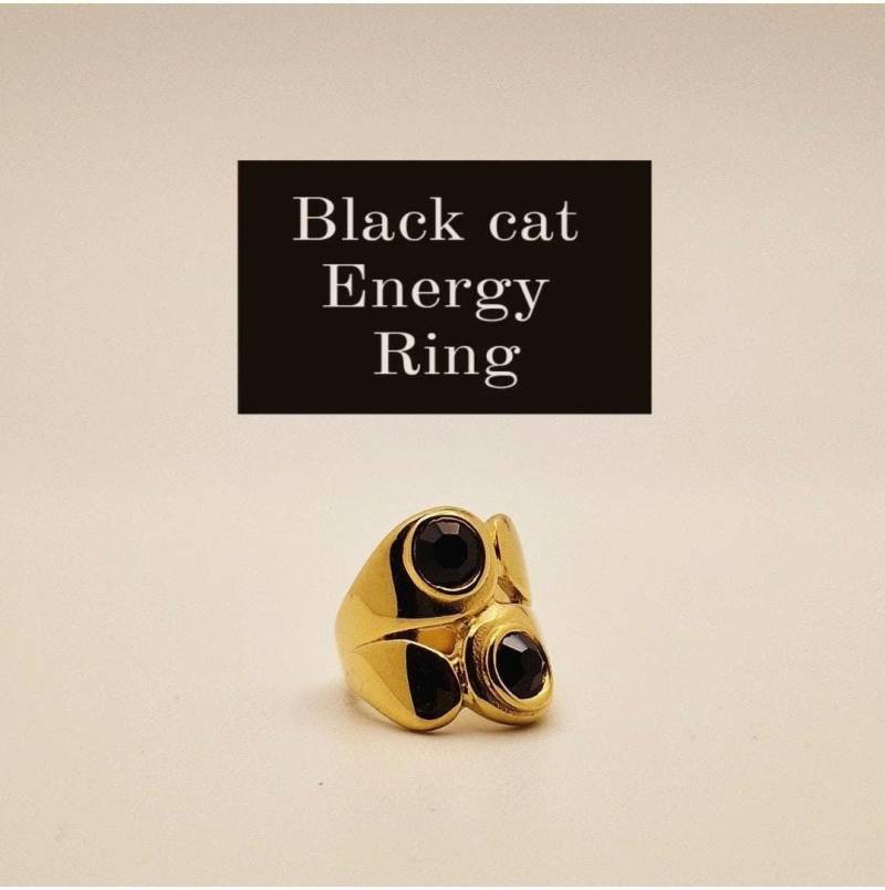 Black Cat Energy Ring von GoldundKarma