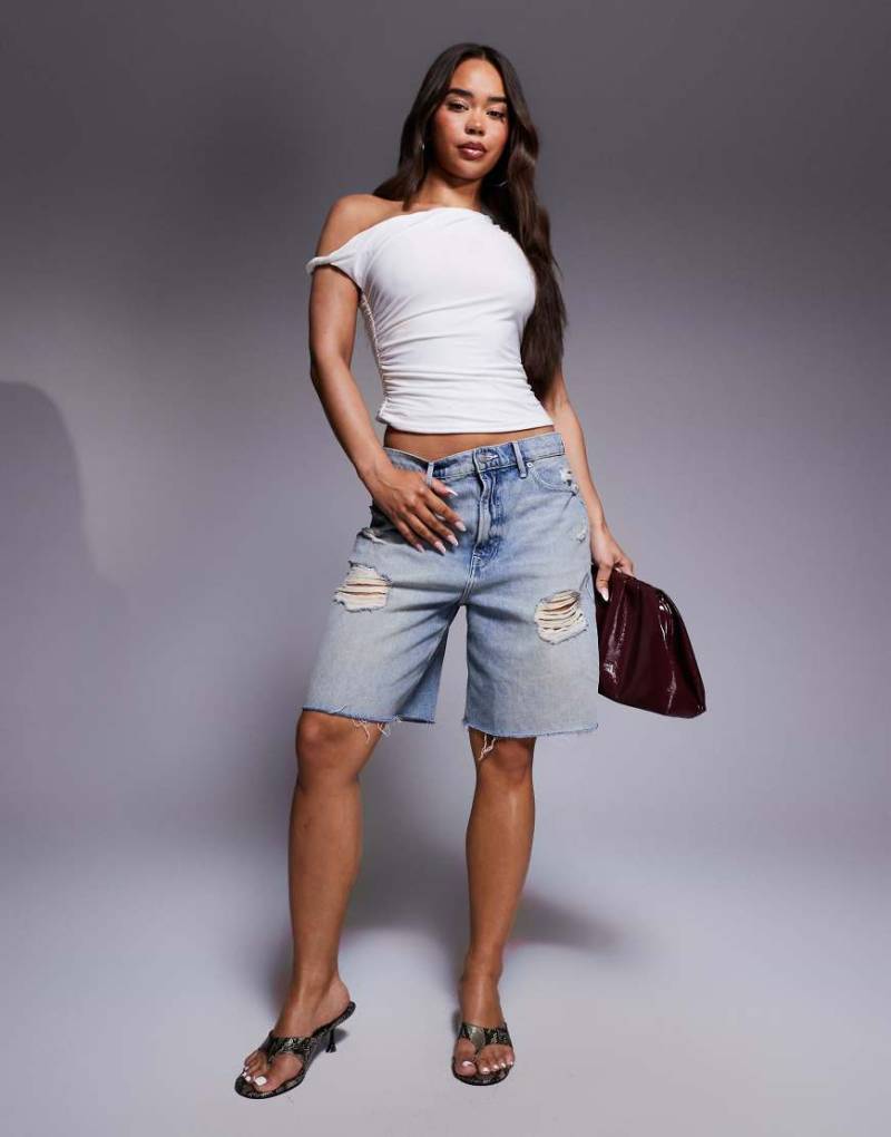 Good American - Good Extreme - Barrel-Shorts in Hellblau-Marineblau von Good American