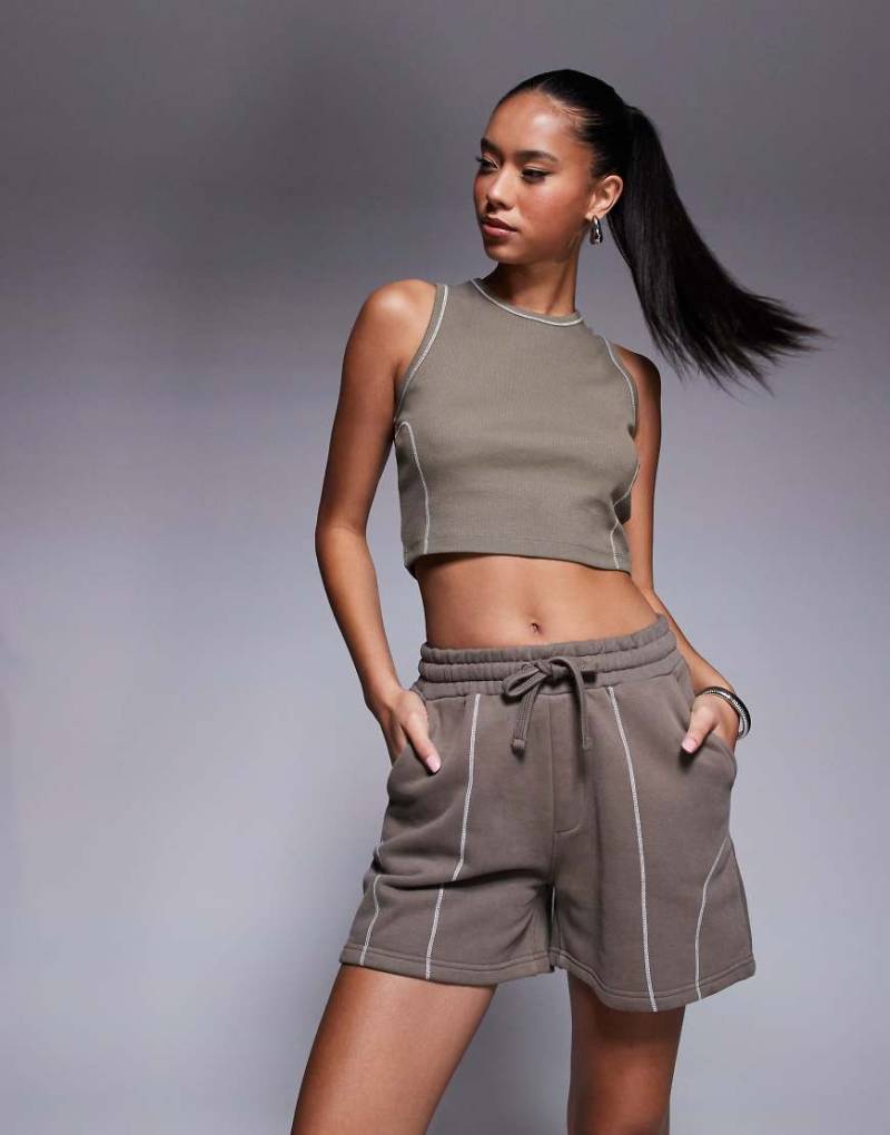 Good For Nothing - Shorts in Taupe mit Ziernaht, Kombiteil-Neutral von Good For Nothing