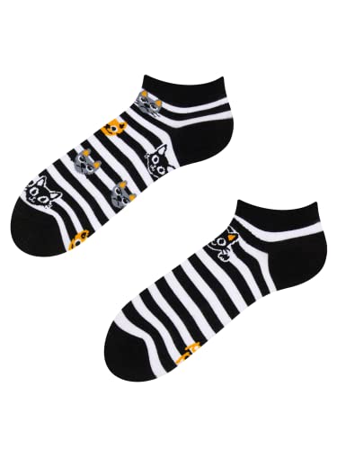 Dedoles Sneaker Socken Low Cut Füßlinge Unisex Damen Herren Baumwolle links rechts verschieden, Farbe Schwarz, Motiv Katzen und Streifen Knöchelsocken, Gr. 39-42 von Dedoles