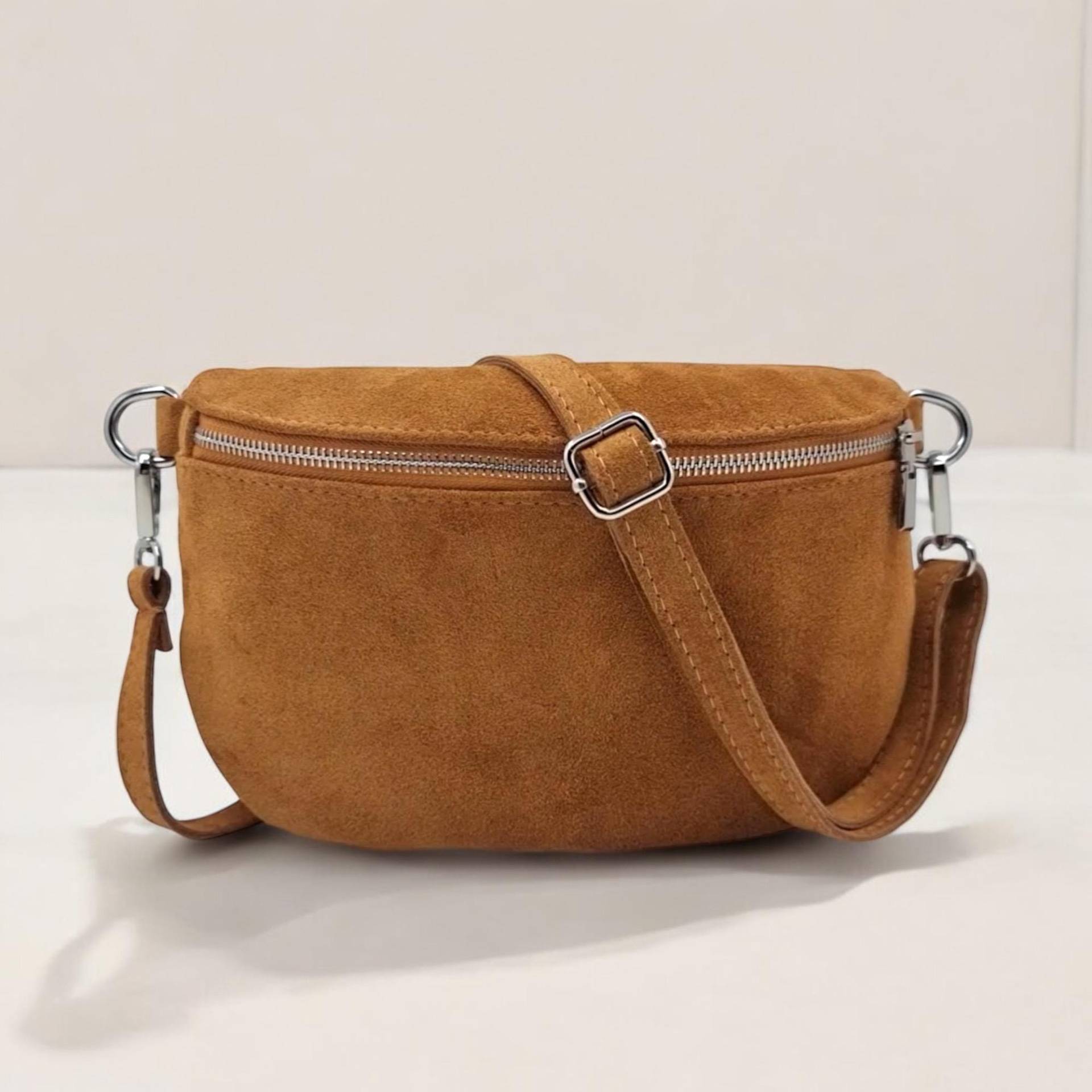 Wildleder Crossbody Bag, Umhängetasche Damen, Crossbag Veloursleder, Bauchtasche Wildleder, Gürteltasche, Ledertasche, Tasche Aus von GoodLeather4You