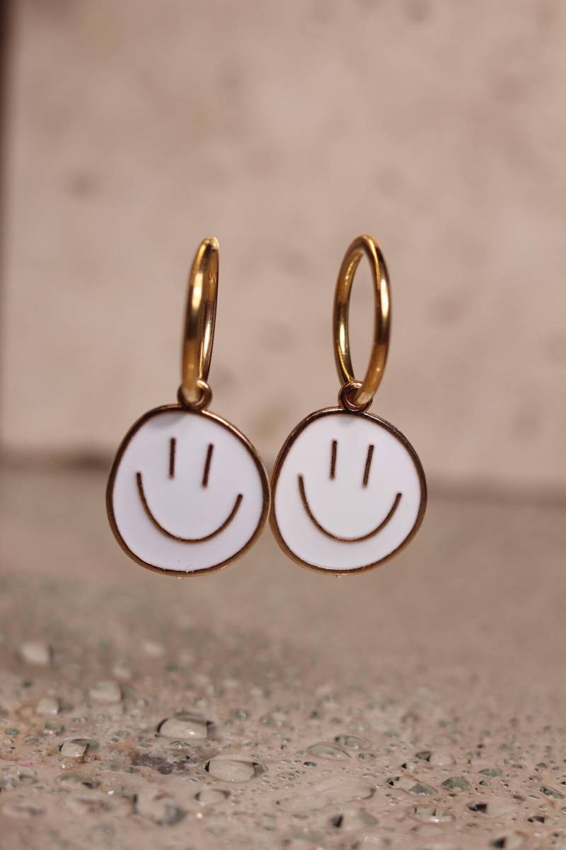 Goodloverz Happy Face Collection Smiley Creolen 14K Vergoldet von GoodLoverz