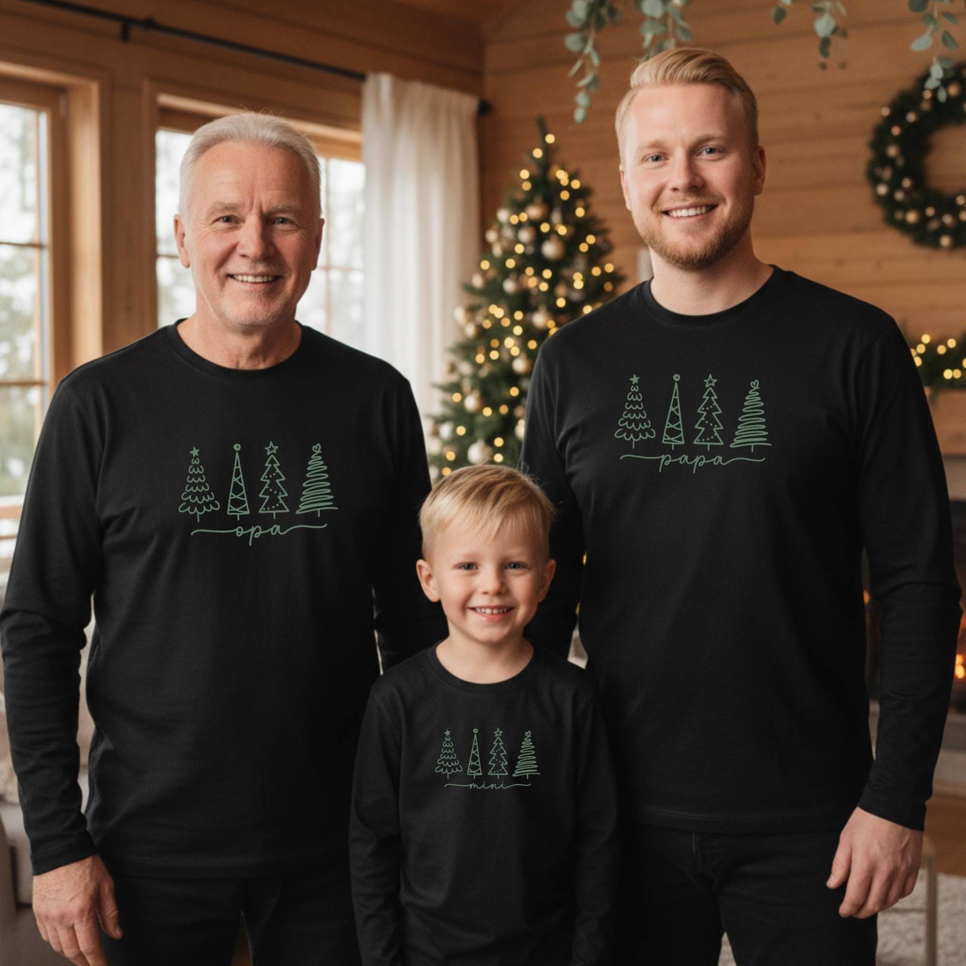 Familien Shirts Weihnachten Mit Tannenbäumen, Namen Und/Oder Wunschtext Z.b. Papa, Mama, Mini, Opa, Oma, Tante I Weihnachtsoutfit Familie von GoodbyeSocks