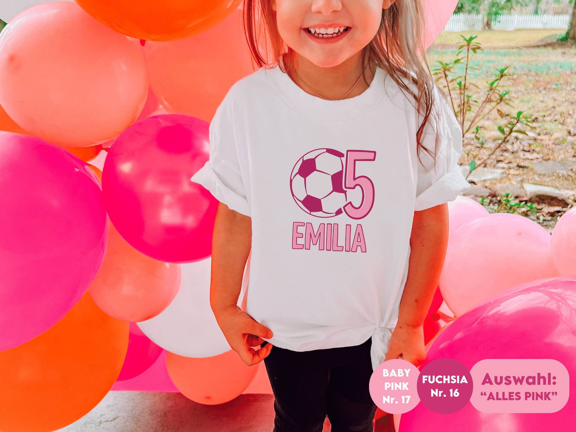 Fußball Geburtstagsshirt Weiß I Personalisiert Mit Name Und Alter Kindergeburtstag Geburtstagsoutfit Mädchen Oder Junge von GoodbyeSocks