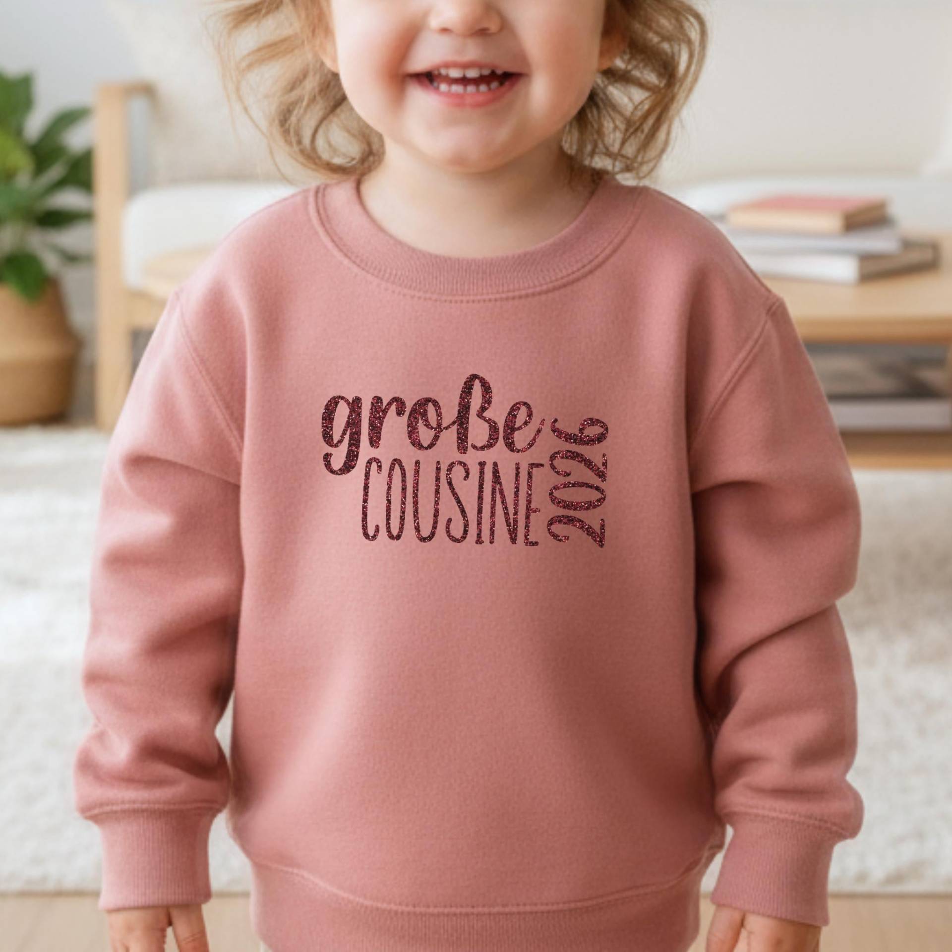 Pullover "Große Cousine 2026" Oder Wunschtext, Mit Name Personalisierbar I 3 Druckfarben Geschenk Cousinen Verkündung Baby Vor Familie von GoodbyeSocks