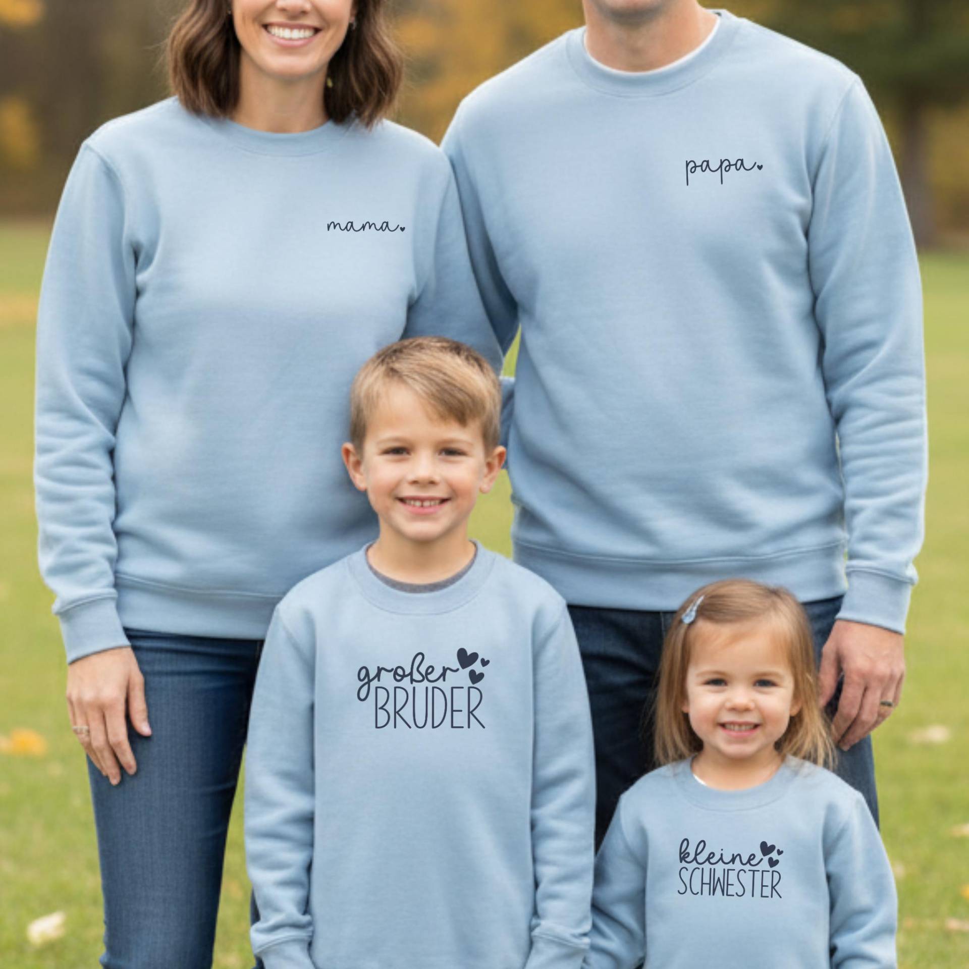 Pullover Mit Herzen/sternen Und Wunschtext, Z.b. "Mama"/"Großer Bruder" "Kleine Schwester" I 4 Farben Partnerlook Geschenk Fotoshoot von GoodbyeSocks