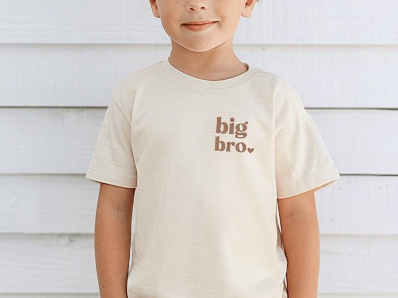T-Shirt "Big Bro" Oder Wunschtext, Personalisierbar Mit Name/Jahreszahl I Wähle Aus 4 Farben Geschenk Verkündung Zweites Kind von GoodbyeSocks