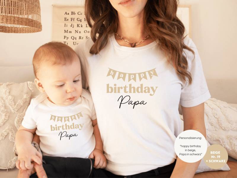 Weißes T-Shirt Oder Baby Body I Happy Birthday Mama/Papa Oma Opa Wunschtext Geburtstag Überraschung von GoodbyeSocks