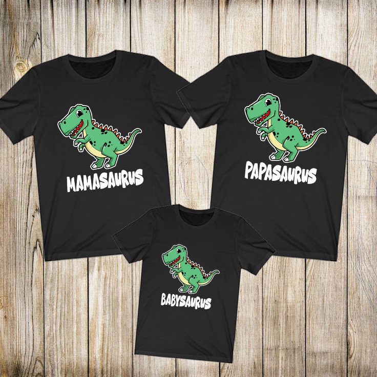 Dinosaurier Papasaurus Mamasaurus Babysaurus Papa Mama Baby Familie Passendes Geschenk T-Shirts von Goodszy