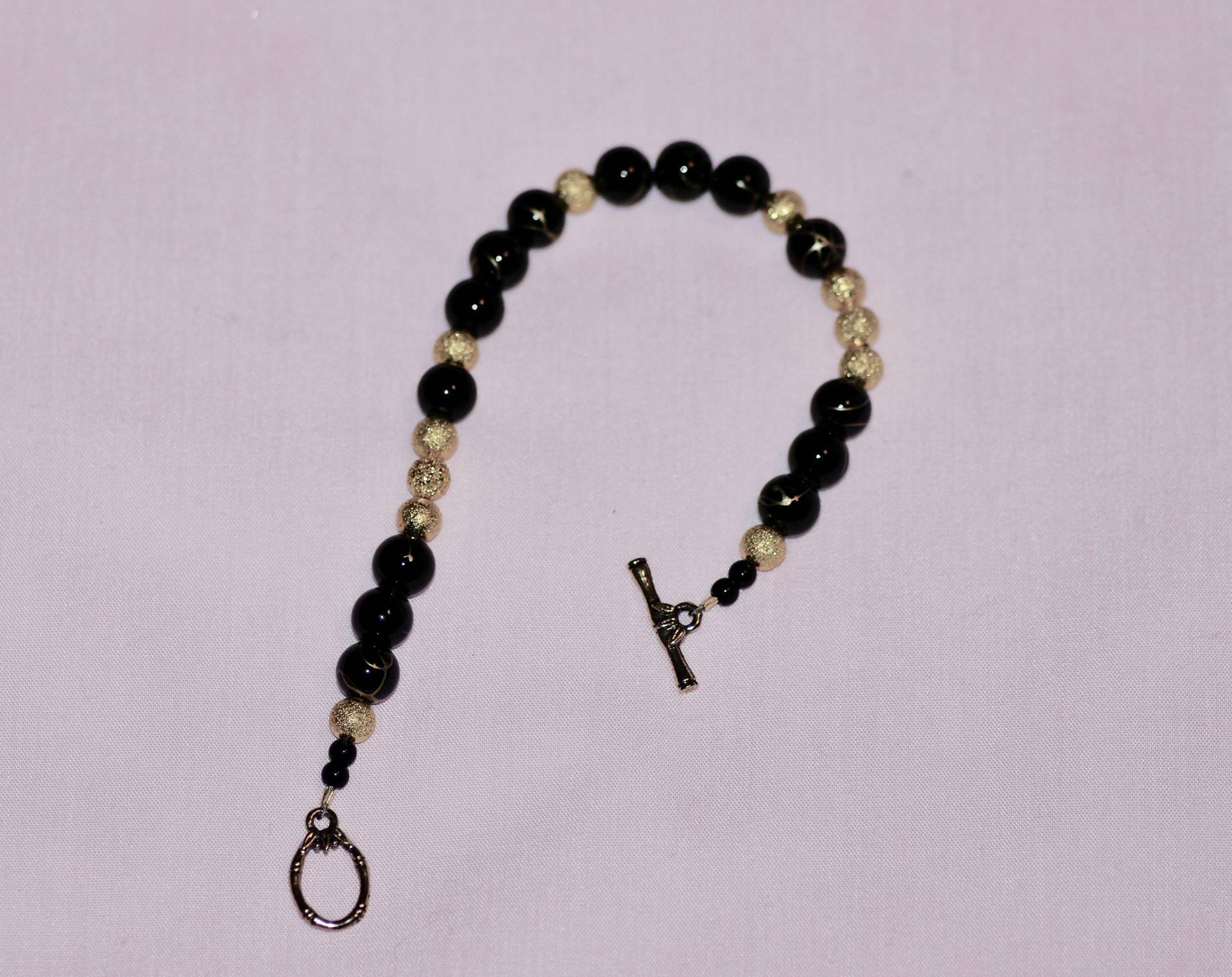 Glanz Mit Schwarz Und Gold Glanz Mit Schwarz Und Gold von GoodthingsIncByDawn