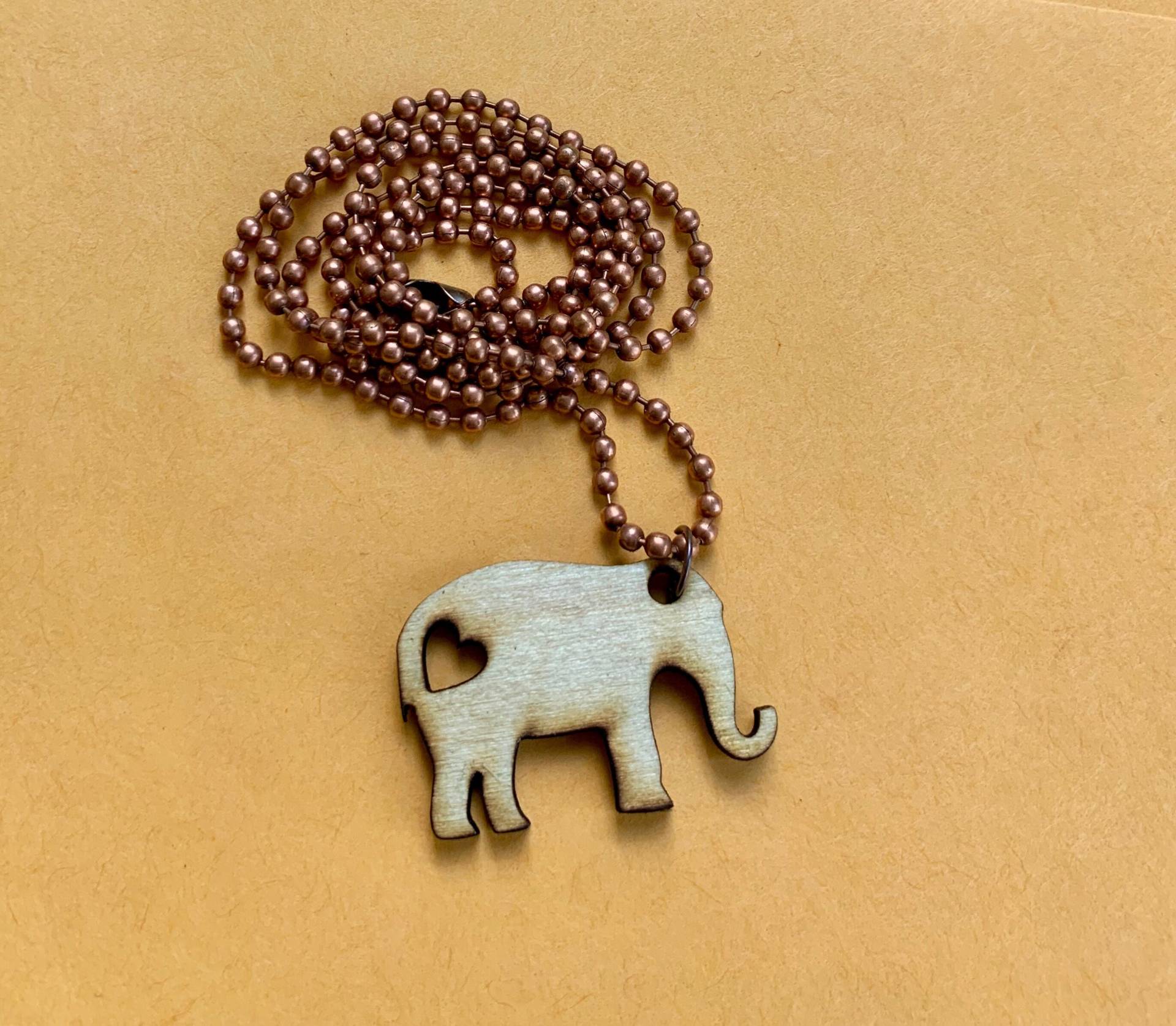 Holz Elefant Herz Kette Aus Kupfer von GoodyWoodZoo
