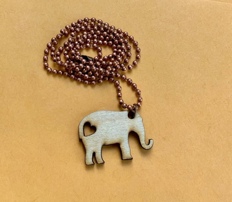 Holz Elefant Herz Kette Aus Kupfer Holz Elefant Herz Kette Aus Kupfer von GoodyWoodZoo