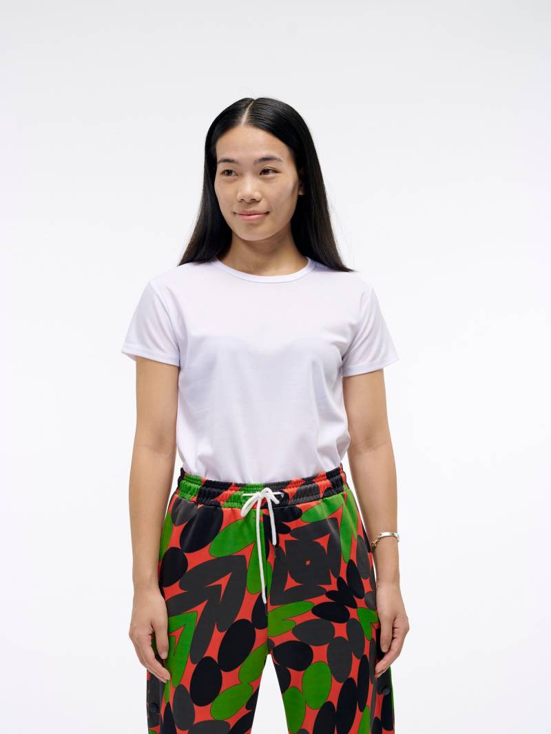 Das Perfekte Weiße T-Shirt | Ein Einfaches Basic Für Jeden Tag Stylin' Kurzarm in Weiß Mit Breitem Hals Und Cropped Sleeve Gans Taffy von GooseTaffy