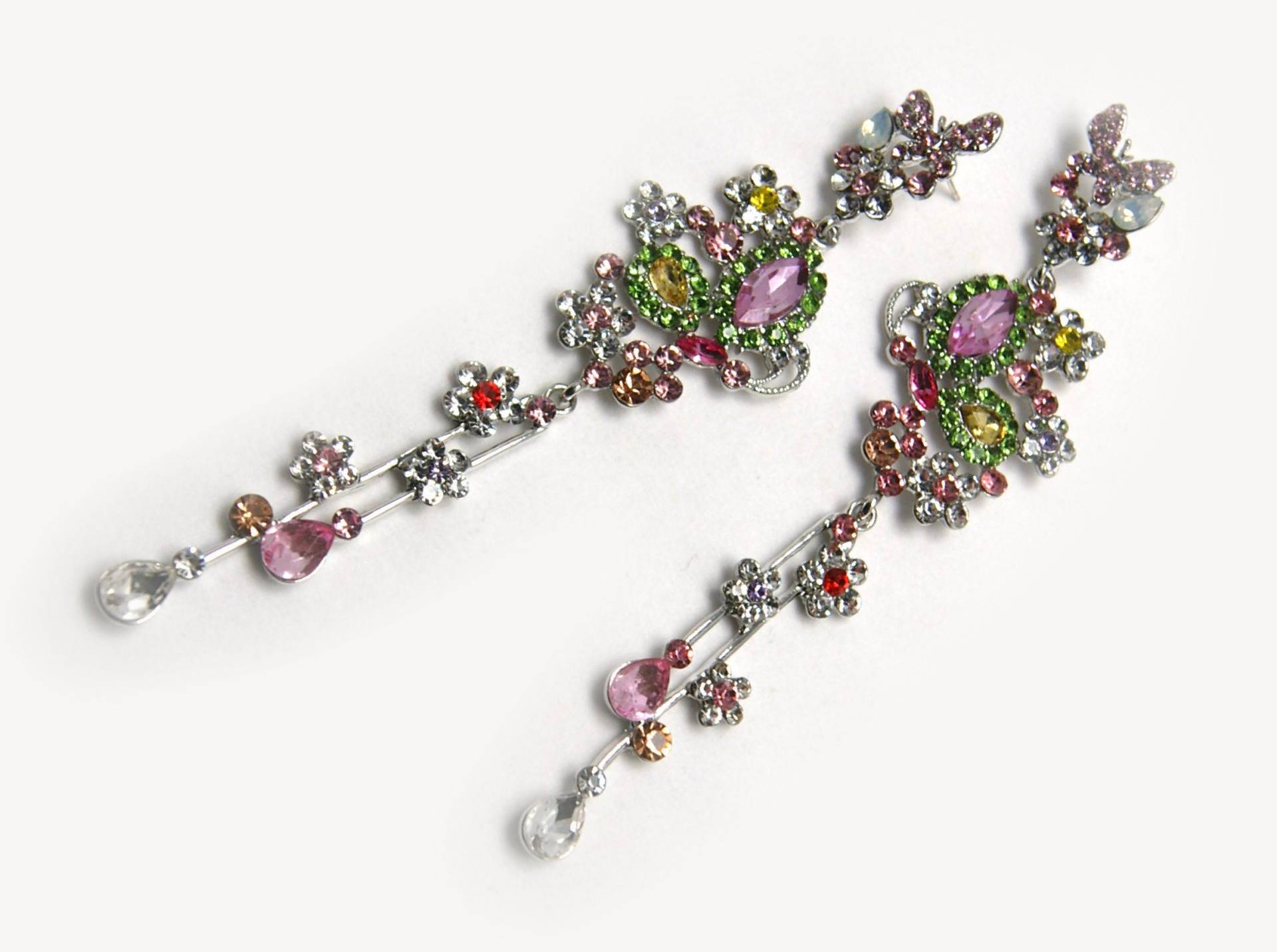 Die Schmetterling Kristall Kronleuchter Ohrringe | Ein Super Süßes Blinged Out Stück Für Die Extra Ohrhänger Mit Pinken Und Grünen Gans Taffy Die Schmetterling Kristall Kronleuchter Ohrringe | Ein Super Süßes Blinged Out Stück Für Die Extra Ohrhänger Mit Pinken Und Grünen Gans Taffy von GooseTaffy