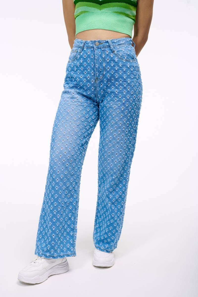 The Star Crossed Jeans | Deine Neue Lieblingshose Entspannte Passform Mid Wash Denim Mit Hoher Taille Und Allover Cutout Detail Gans Taffy von GooseTaffy